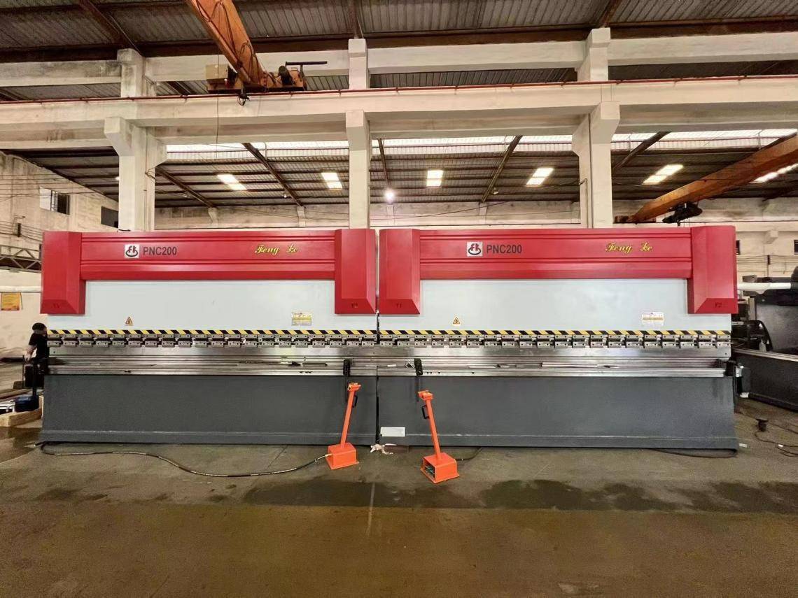 實現1+1＞2，豐科機械創新推出高效的雙機聯動折彎機 ? 